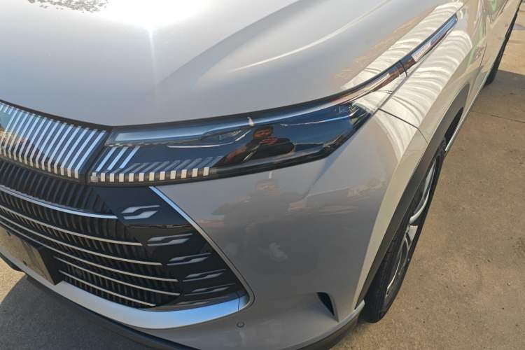 Used BYD Frigate 07 2023 DM-i 100KM Prestige Model