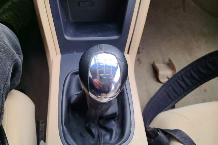 Used Roewe 350 2014 1.5L Manual Xunchi Edition