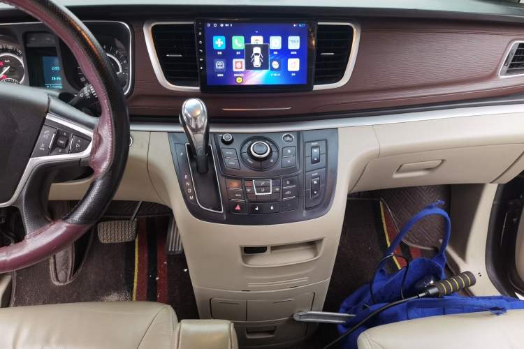 Used Buick GL8 2018 28T Luxury Model China VI Standard
