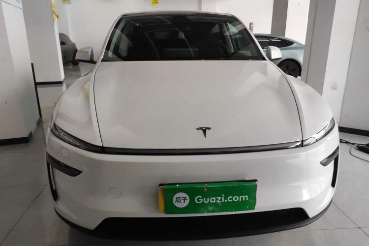 Used Tesla Model Y 2025 Rear-Wheel Drive First Edition