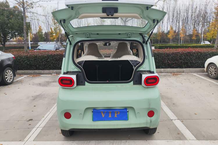 Used Wuling Hongguang MINIEV 2024 3rd Generation 215km Youth Edition
