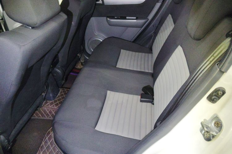 Used Suzuki Swift 2014 1.5L Automatic Fashion Edition
