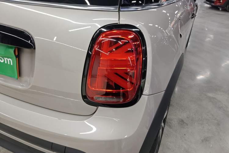 Used  MINI 2022 Updated 1.5T COOPER Artist
