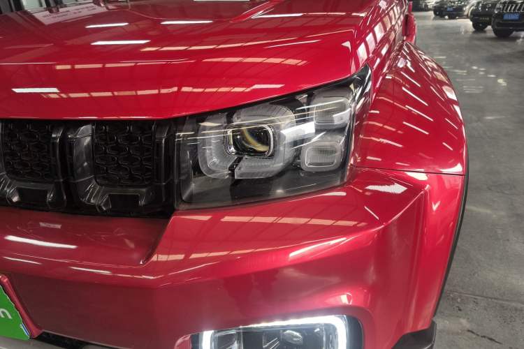 Used  BJ40 2020 2.0T Automatic Four-Wheel Drive Urban Hunter Edition Chivalrous Type