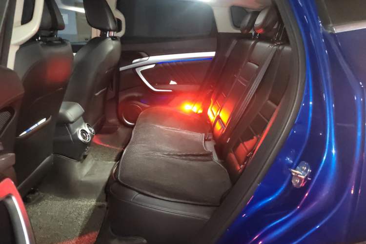 Used Wey VV7 2017 VV7c 2.0T Luxury Model
