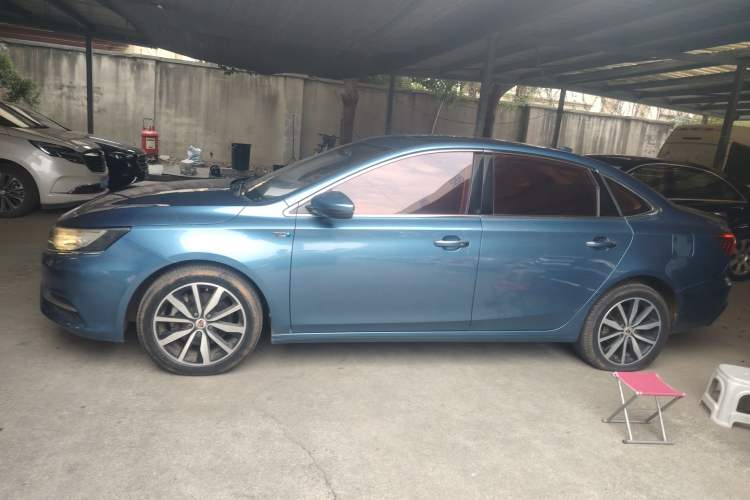 Used Roewe i6 2018 20T Automatic Internet Smart Edition