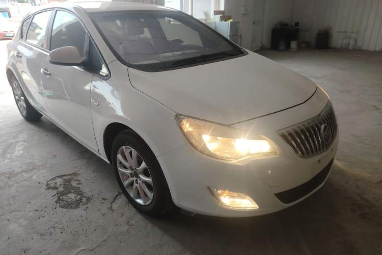 Used Buick GT 2014 XT 1.6L Automatic Fashion Edition
