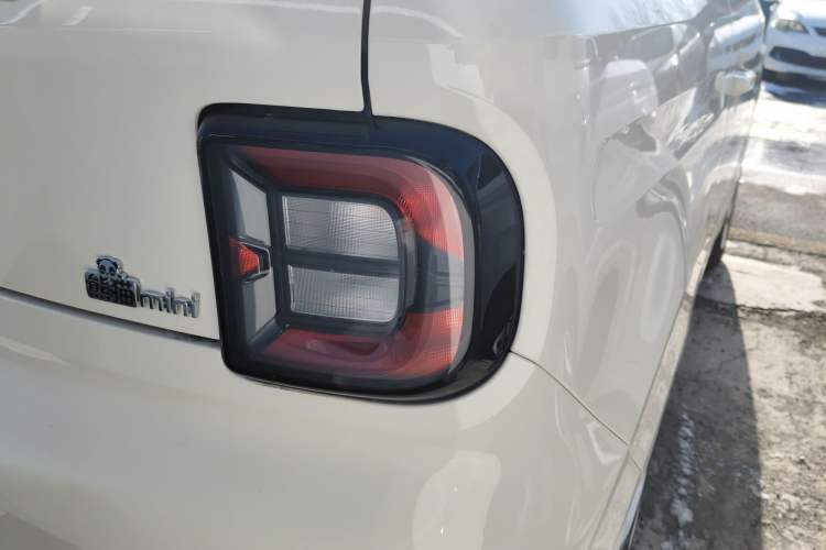 Used  Panda 2025 210 km – Yuanqi Bear
