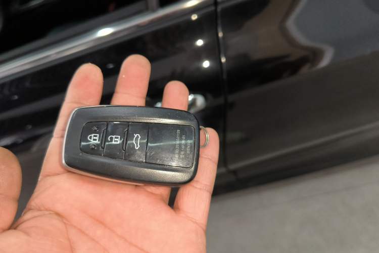 Used Toyota Camry 2021 Dual-Motor 2.5HG Luxury Edition