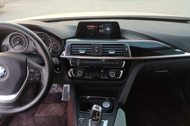 Used BMW 3 Series 2018 318Li