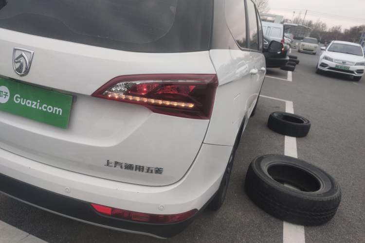 Used Baojun 730 2021 1.5L Manual Fashion Version 7 Seats