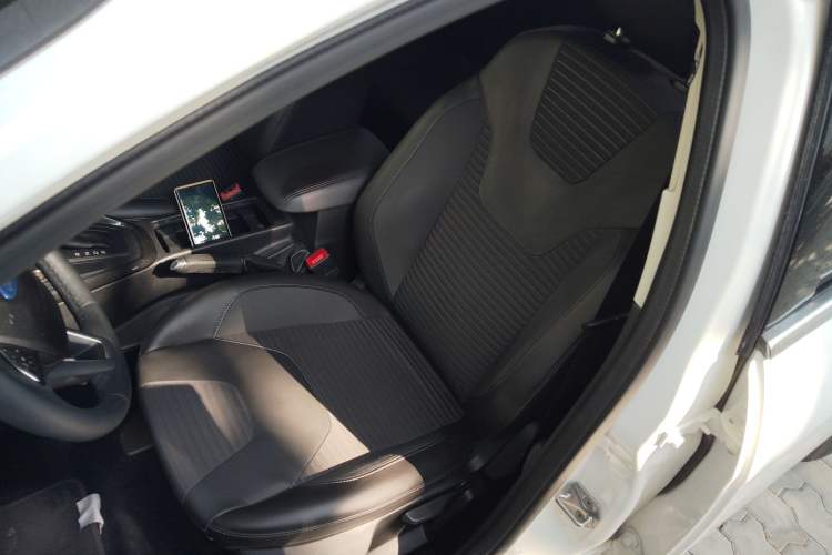 Used Ford Focus 2015 Sedan EcoBoost 180 Automatic Elite Model
