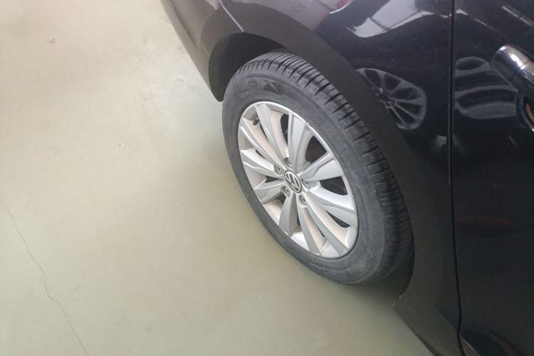 Used Volkswagen Sagitar 2014 Revised Version 1.6L Automatic Comfort Edition