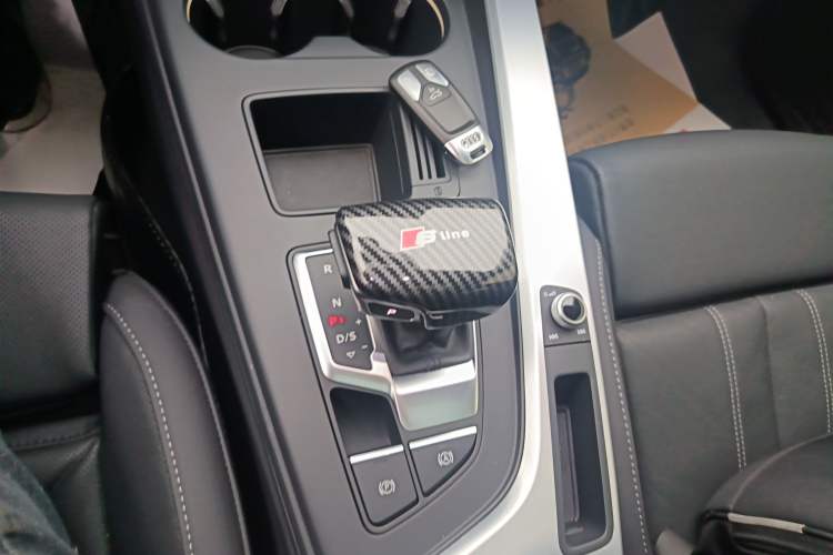 Used Audi A4L 2022 40 TFSI Fashion Dynamic Model