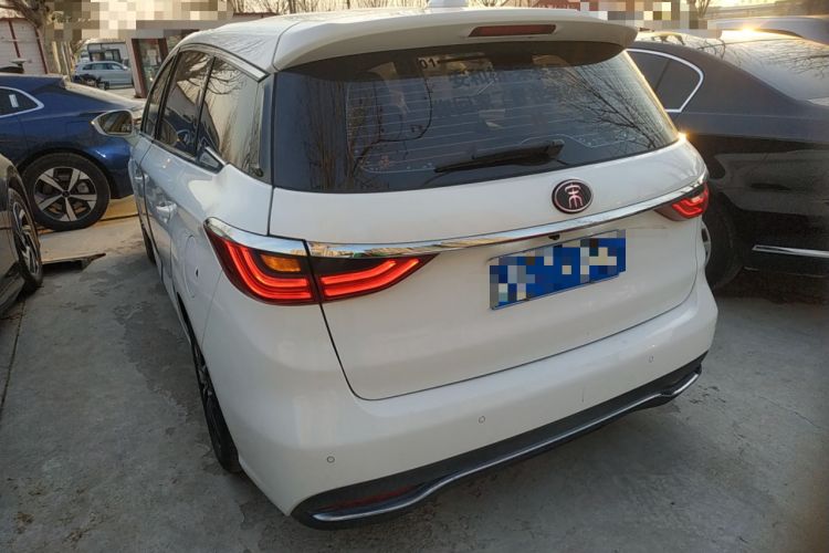 Used BYD Song MAX 2017 1.5T Automatic Smart Connect Luxury 7-Seater