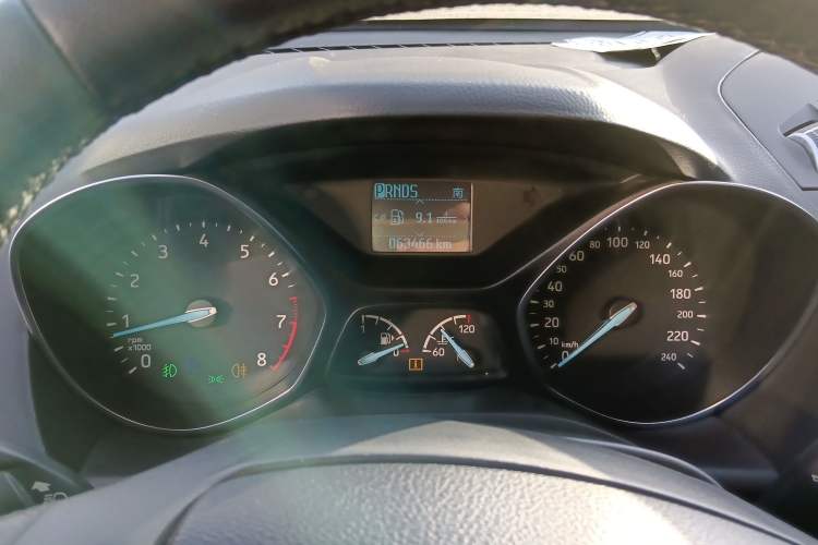 Used Ford Kuga 2018 EcoBoost 180 Two-Wheel-Drive Platinum Edition