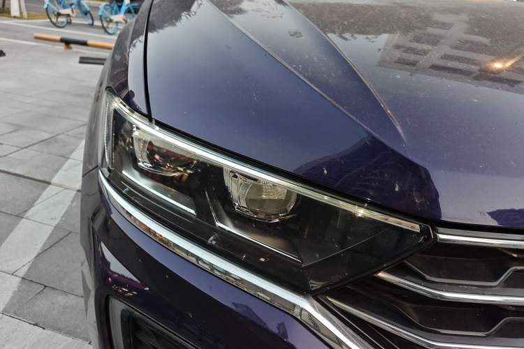 Used Volkswagen T-ROC 2020 280TSI DSG Two-Wheel Drive Comfort Version
