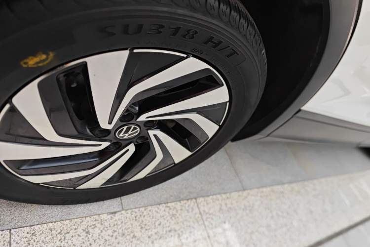 Used Volkswagen Tiguan L 2022 330TSI Automatic Two-Wheel Drive Comfort Edition