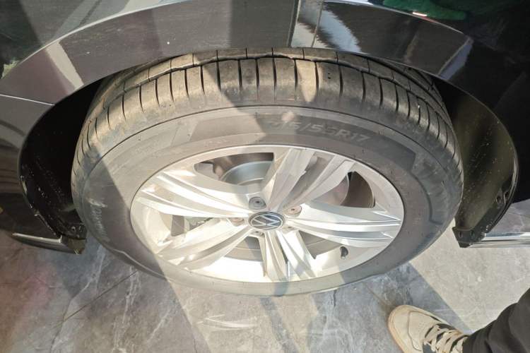 Used Volkswagen Magotan 2025 Zhongxiang Version 280TSI DSG Comfort Edition
