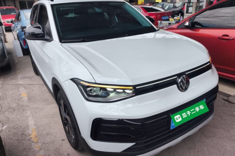 Used Volkswagen Tharu 2025 NewRui 300TSI Prestige Edition
