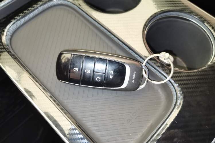 Used AION Y 2023 Younger
