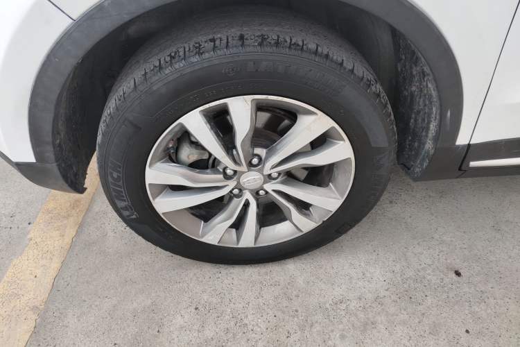 Used Geely Auto Emgrand X7 Sport 2016 1.8TD Automatic ZhiZun Version
