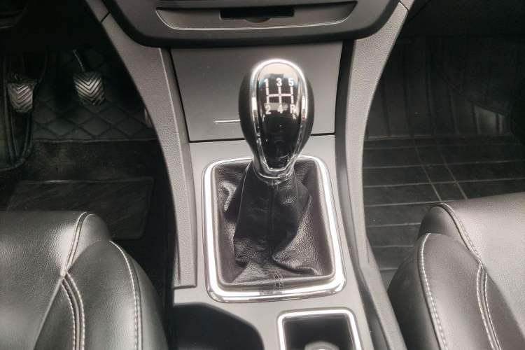 Used Geely Auto Emgrand 2017 Sedan Million Edition 1.5L Manual - Upward Version
