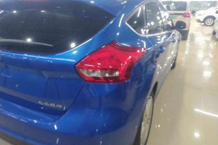 Used Ford Focus 2020 Hatchback Classic 1.5L Automatic Trendy Model
