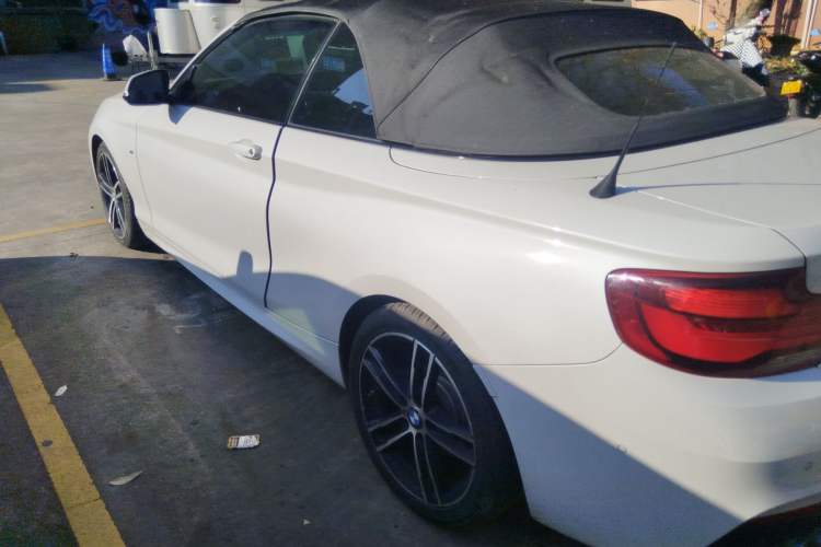 Used BMW 2 Series 2019 225i Convertible Coupe Luxury Edition M Sport Package
