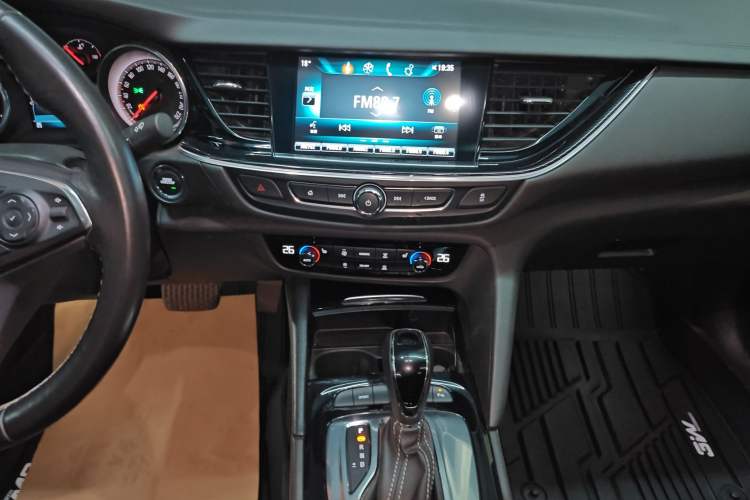 Used Buick Regal 2019 20T Luxury Model China VI Standard
