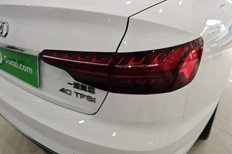 Used Audi A4L 2022 40 TFSI Fashion Dynamic Model
