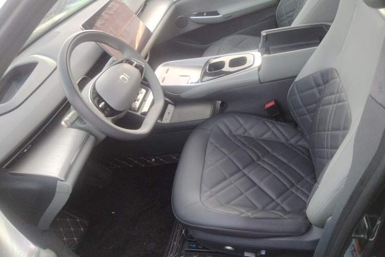 Used  A07 2023 Range-Extended 200 Max
