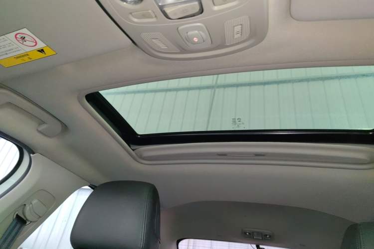 Used Citroen C4L 2014 1.6THP Intelligent Drive Automatic Dynamic Model
