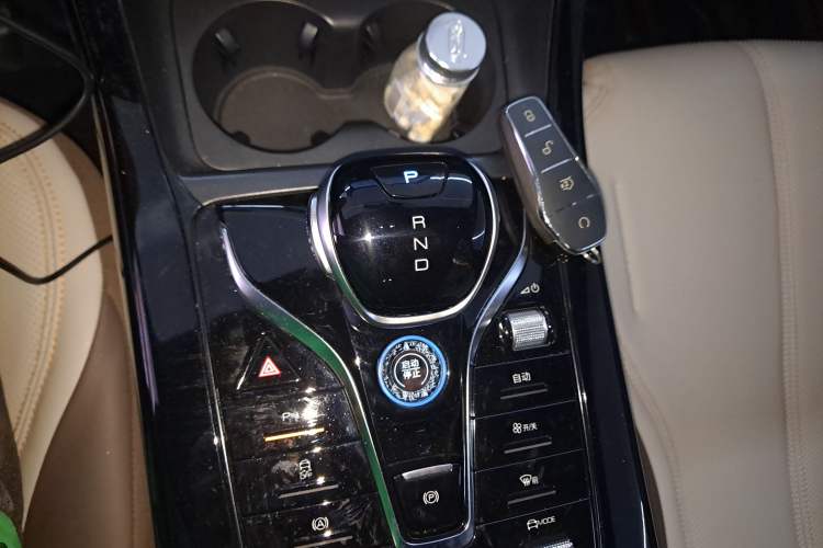 Used BYD Qin PLUS 2024 HONOR Edition DM-i 55KM Leading Model
