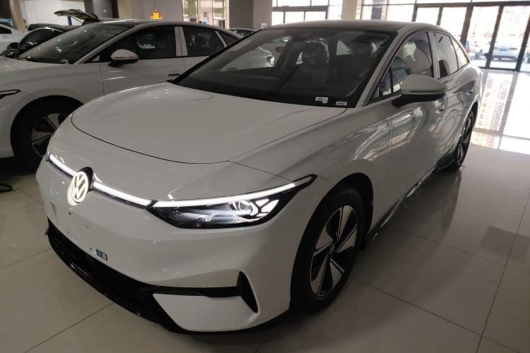 Used Volkswagen ID.7 VIZZION 2024 AIR model
