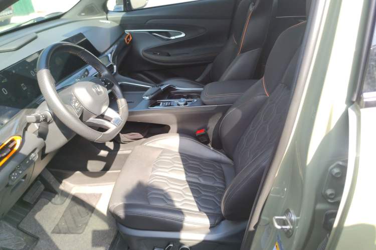 Used Changan UNI-T 2022 2.0T Flagship Edition