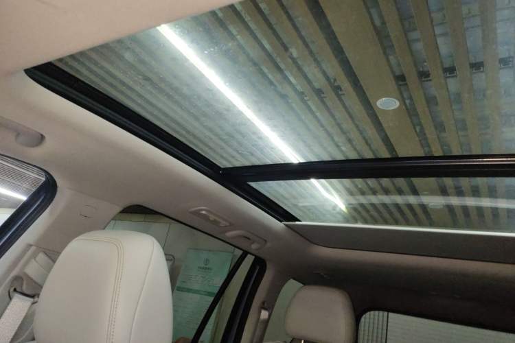 Used GAC Trumpchi GS8 2022 Dual-Engine Series 2.0TM Four-Wheel Drive Prestige Edition (6 Seats)
