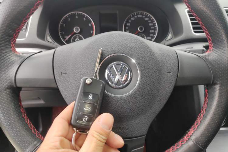 Used Volkswagen Passat 2015 1.4TSI DSG Prestige Edition