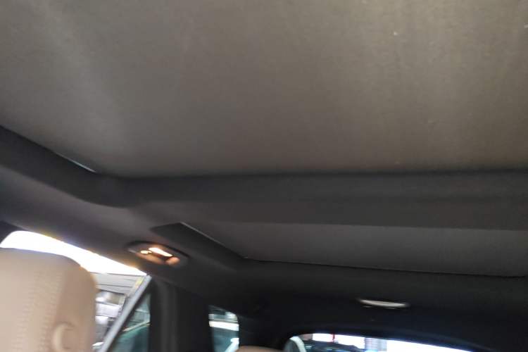 Used Mercedes-Benz M-Class 2012 ML 350 Luxury Edition
