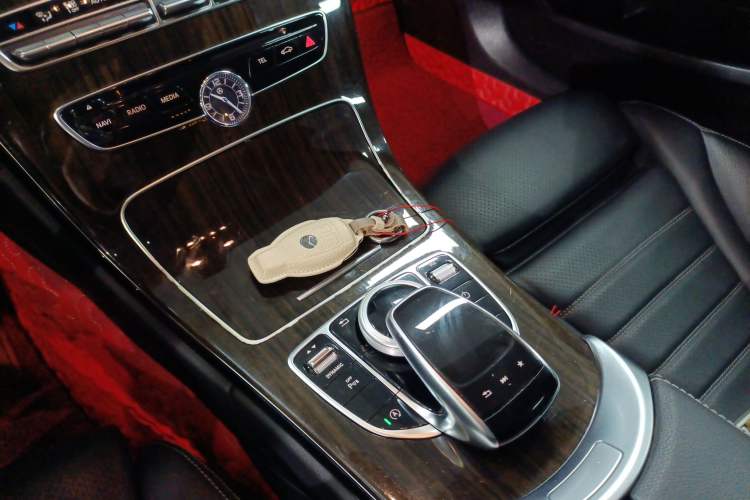 Used Mercedes-Benz C-Class 2017 C 200 L
