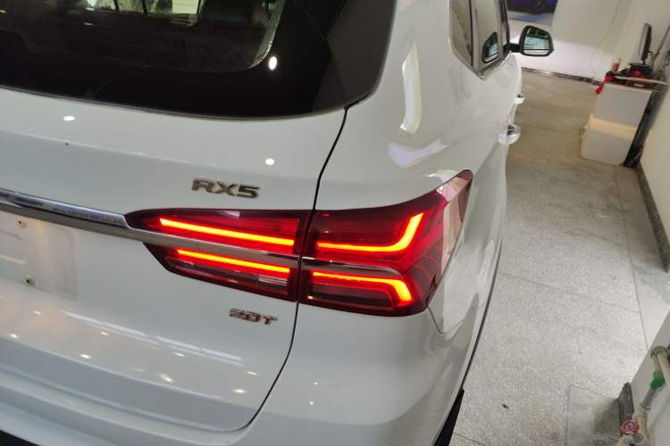 Used Roewe RX5 2018 20T Two-Wheel Drive Automatic Flagship Edition