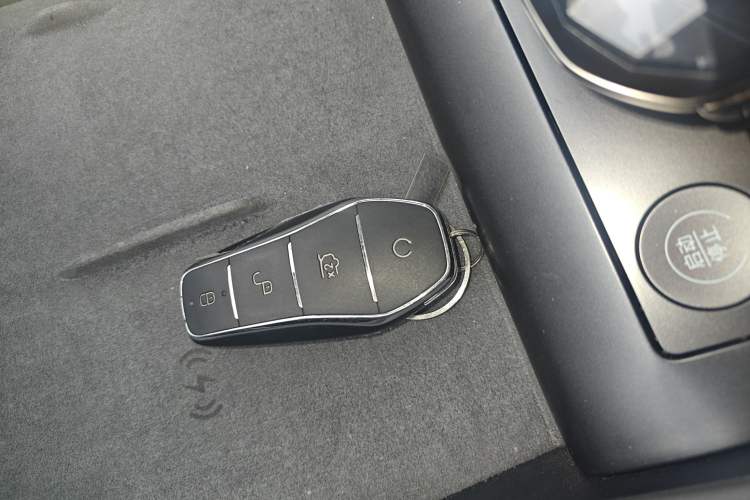 Used BYD Qin L 2025 DM-i Smart Drive 120KM Superior Model