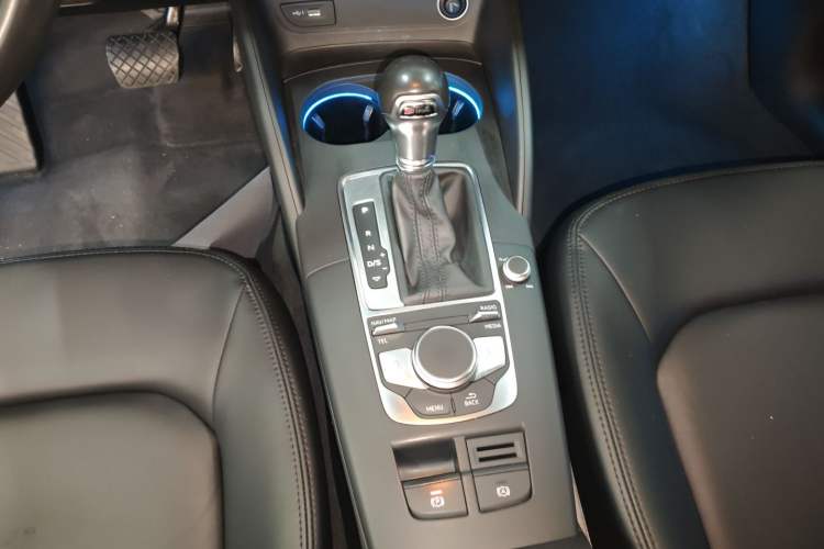 Used Audi A3 2019 Limousine 35 TFSI Ambition China V