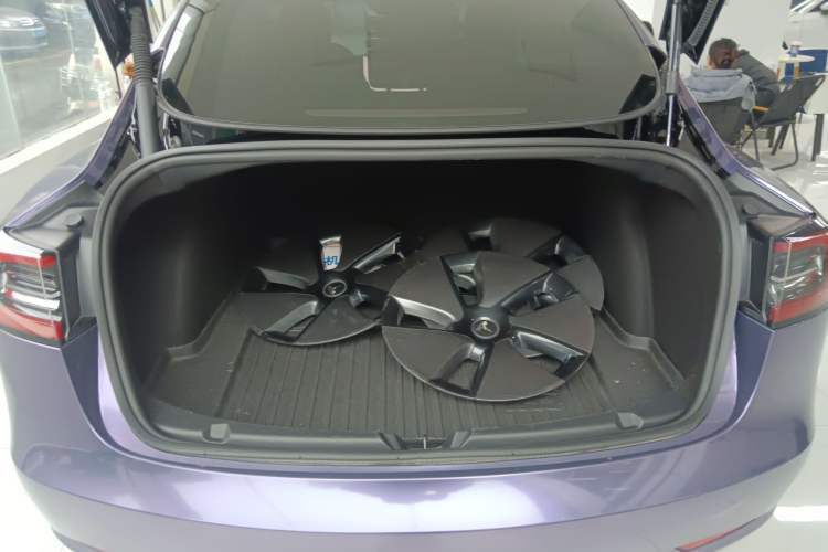 Used Tesla Model 3 2022 Rear-Wheel-Drive Version
