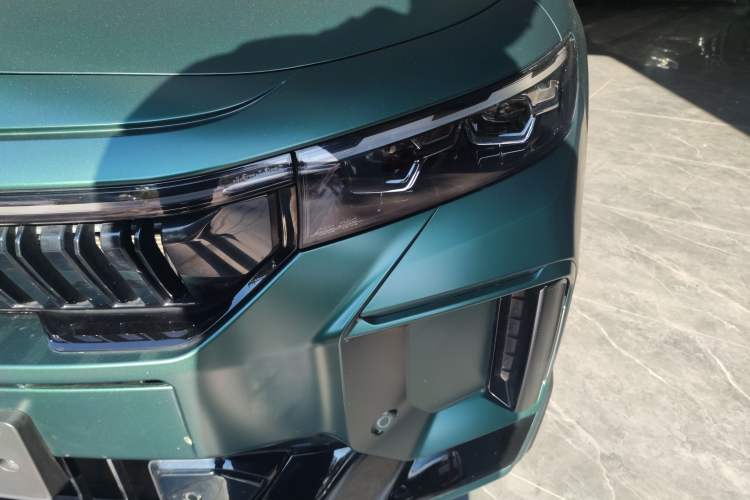 Used VOYAH FREE 2024 Ultra-Long Range Intelligent Driving Version