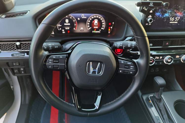 Used Honda Civic 2023 HATCHBACK 240TURBO CVT Extreme Edition
