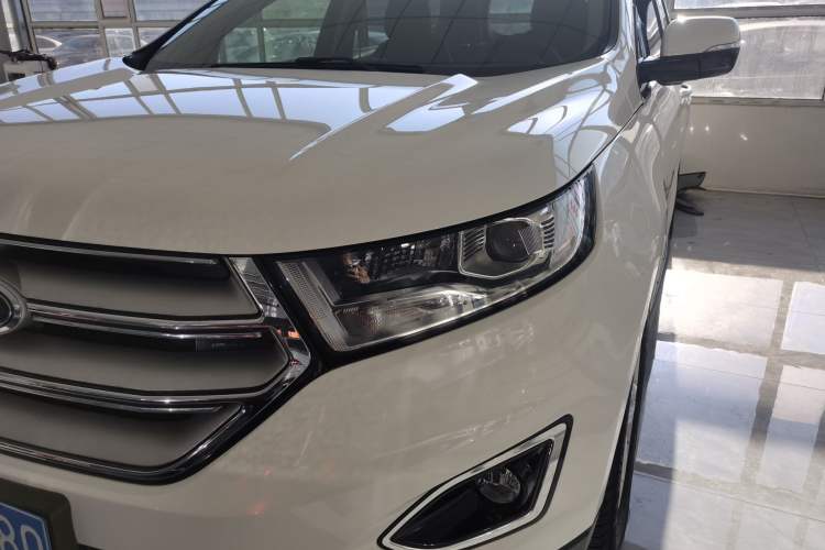 Used Ford Edge 2018 EcoBoost 245 Two-Wheel-Drive Titanium 5-Seater China V Standard