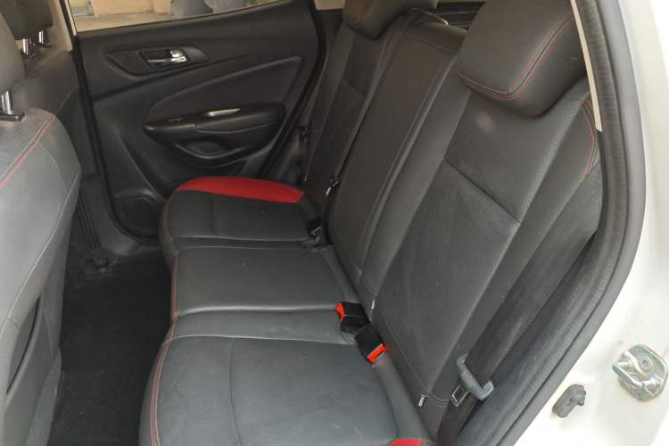 Used Changan CS15 2016 1.5L Manual Fashion Edition
