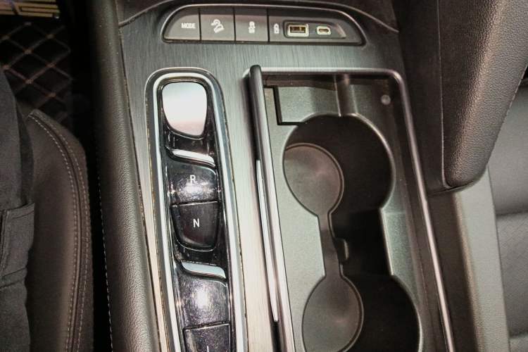 Used Buick Enclave 2020 28T Two-Wheel Drive Prestige Version