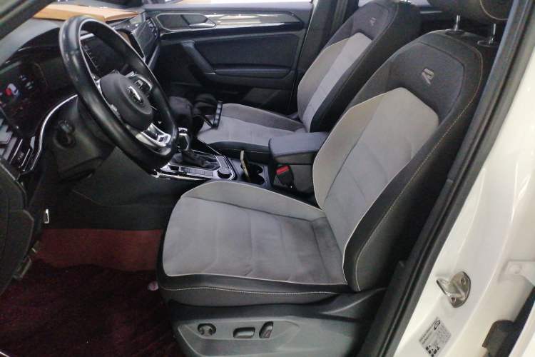 Used Volkswagen Tayron 2021 380TSI All-Wheel Drive R-Line Connected Version